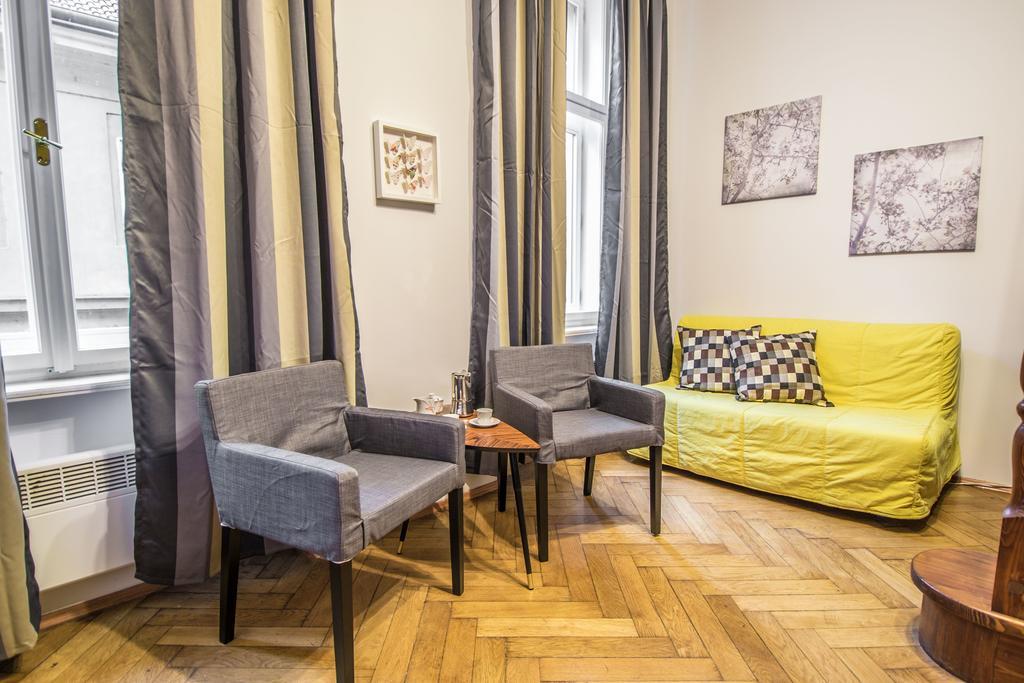 Colonial Ruterra 2bdr Praha